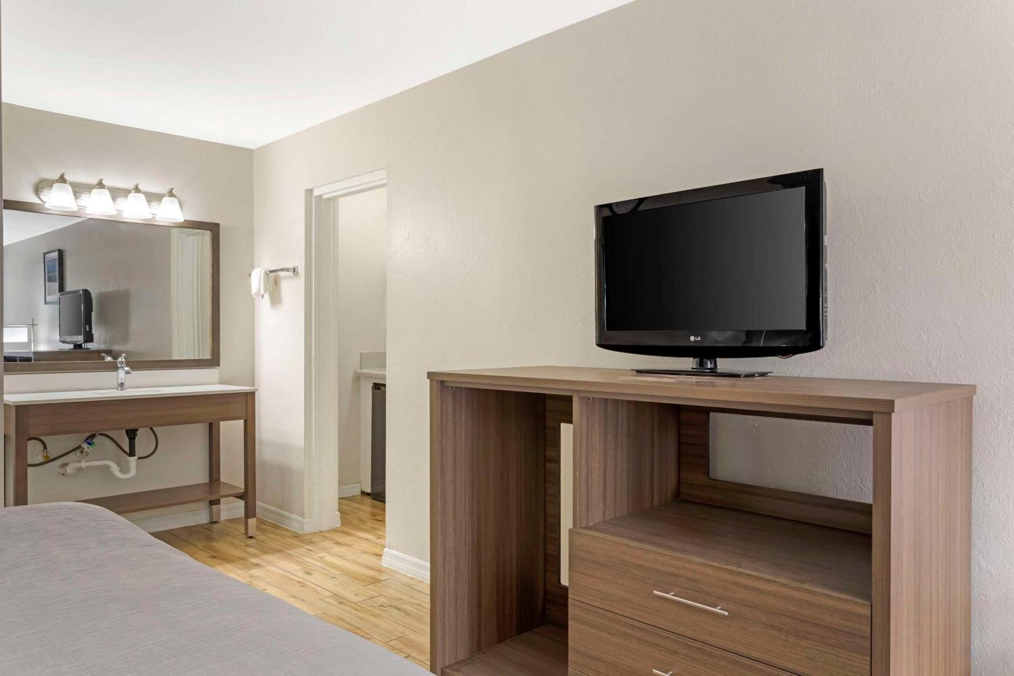 Quality Inn & Suites St Augustine Beach Area St. Augustine Beach Екстериор снимка