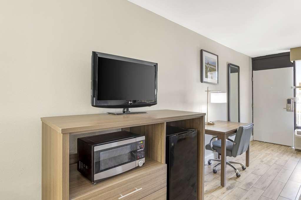 Quality Inn & Suites St Augustine Beach Area St. Augustine Beach Стая снимка